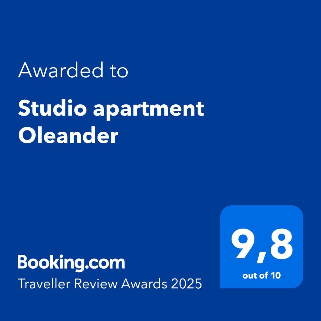 Studio Apartment Oleander Split Ngoại thất bức ảnh